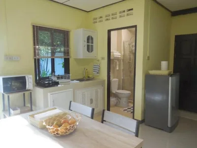 Guest House, shared pool, private bathroom and kitchen – Photos 3